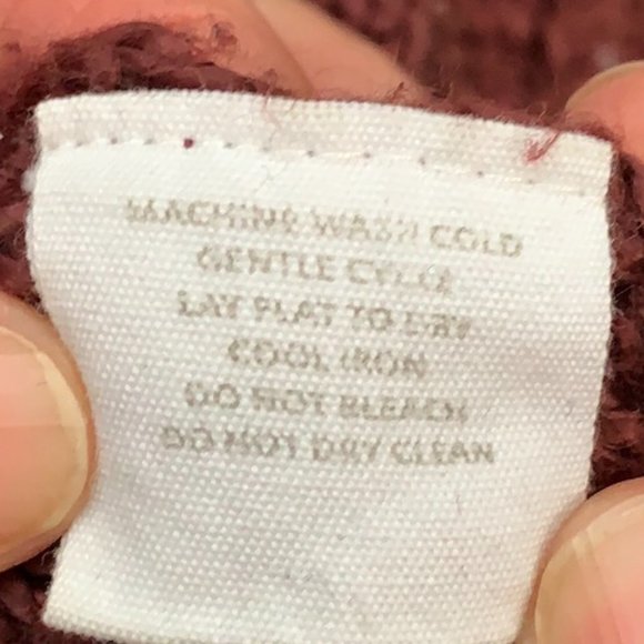 Maroon cardigan - Picture 4 of 4